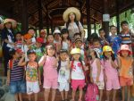 Trẻ được tham quan và vui chơi tại công viên nước củ chi, năm học 2011 -2012