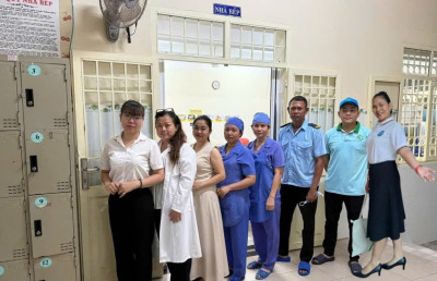 BĐD CMHS cùng tham gia kiểm tra giám sát bếp ăn bán trú cùng nhà trường