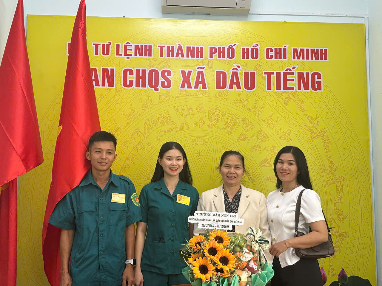 Trường Mầm non 13/3 tổ chức Ngày hội “Bé làm chiến sĩ tí hon" Chào mừng ngày thành lập Quân đội nhân dân Việt Nam